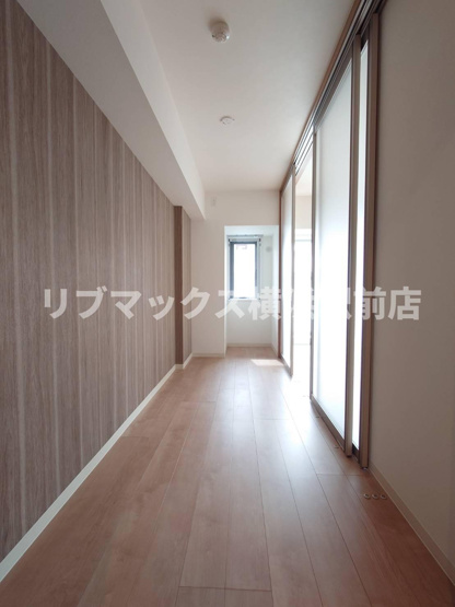 【寝室】ベイアズール関内