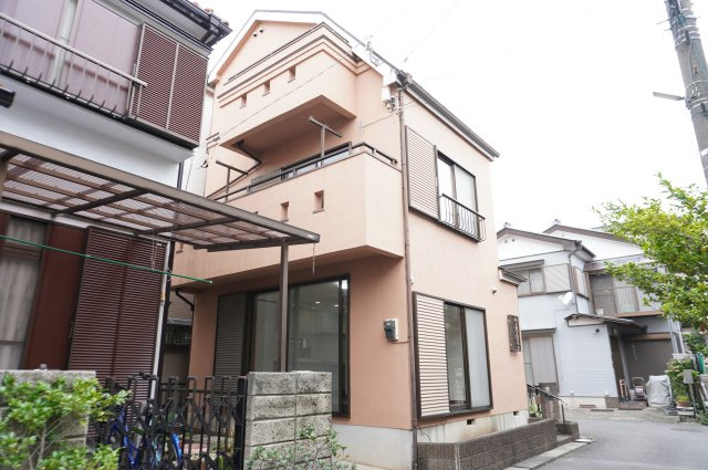 越谷市大字恩間 中古戸建の外観