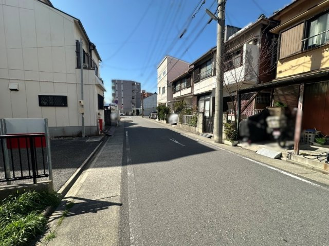【前面道路含む現地写真】の画像