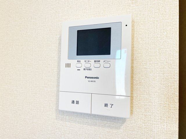 サンハイツのセキュリティ|モニター付きインターホン！