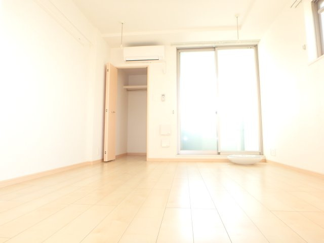 オリオンＡの居間・リビング