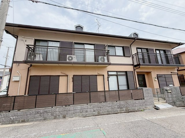 野上さくらハイツの外観