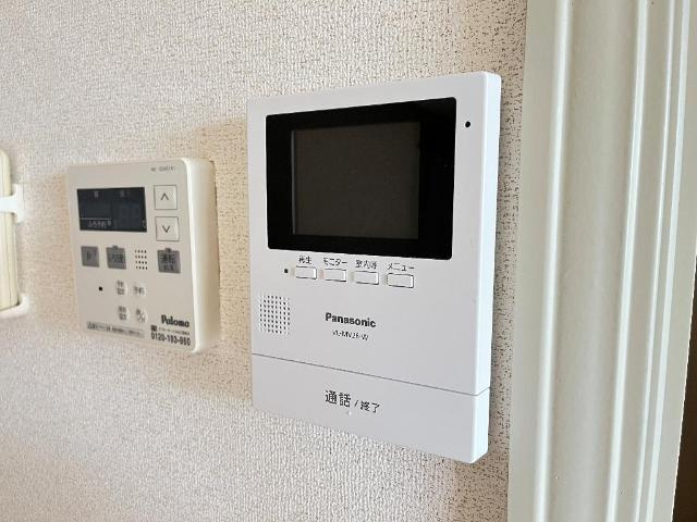 トゥインクル　ＥＶＡＴＡ　Ｂ棟のセキュリティ|カメラ付インターホン