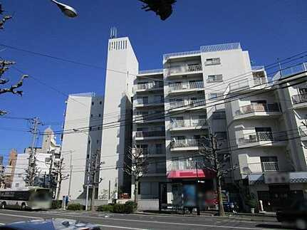 牛田グランドハイツの外観