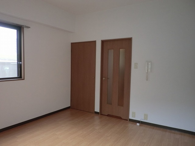 シャローム村岡の寝室