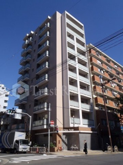【外観】 | 敷地内ごみ置き場、宅配ボックス、オートロック