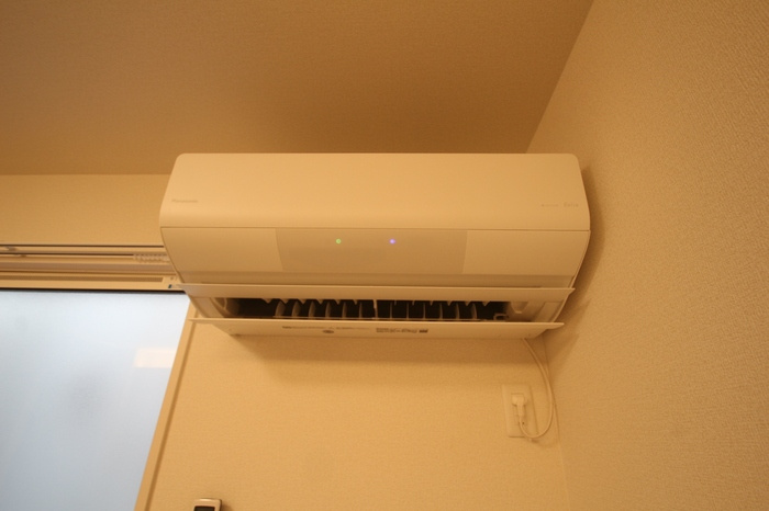 グラナーデ千住緑町の設備|エアコン
