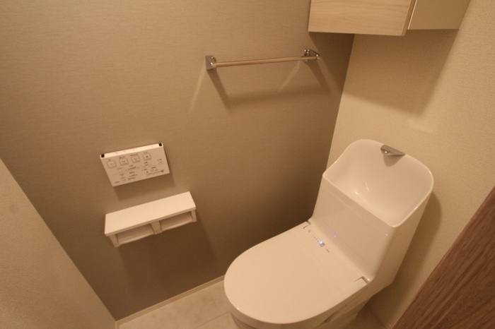 グラナーデ千住緑町のトイレ