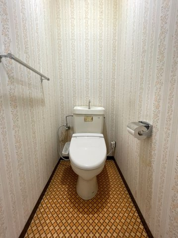 労住協第21ビル西宝町ニューマンションのトイレ