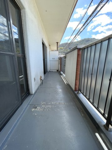 労住協第21ビル西宝町ニューマンションのバルコニー