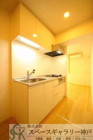 ラ・ルーノ1番館のキッチン|※お部屋により仕様が異なる場合があります※