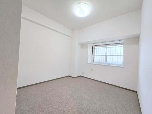 ダイアパレス東青梅グランエスタシオンの洋室|リフォーム前写真　２０２６年撮影