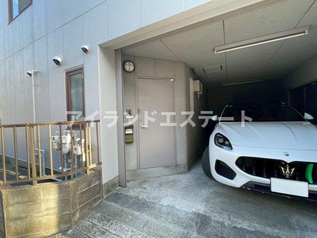 増田ビル　陽当たり良好　独立洗面台　独立型キッチンのエントランス