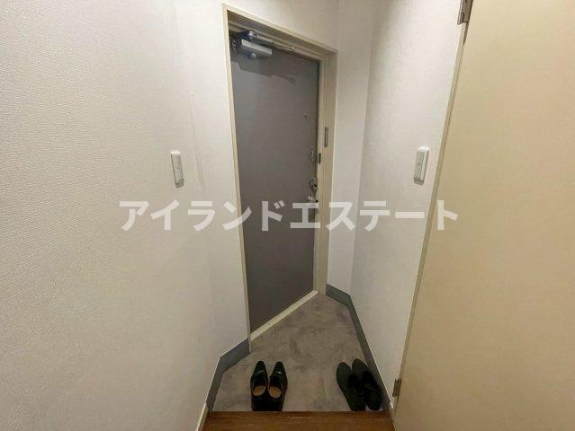 増田ビル　陽当たり良好　独立洗面台　独立型キッチンの玄関