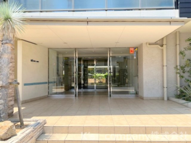 茅ヶ崎市汐見台　パークホームズ湘南茅ヶ崎海岸のエントランス|エントランス周辺スペース◇