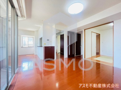 【居間・リビング】 | CITY SPIRE夕陽ヶ丘 | 同建物、別タイプ間取り