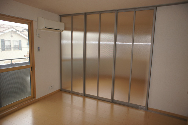 リビングタウンひたち野 Ｂの居間・リビング