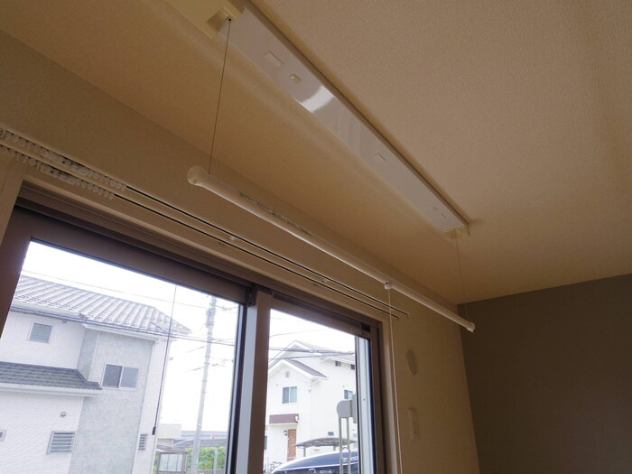 フォレストヒルズの設備|室内物干し（雨の日などに重宝します）