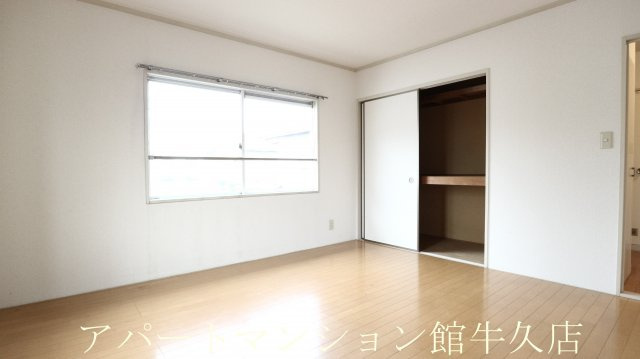 ハイツ・若草の寝室