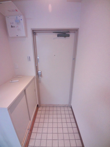 クラシス王子公園の玄関