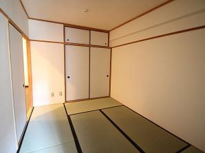 フローラ六甲の和室