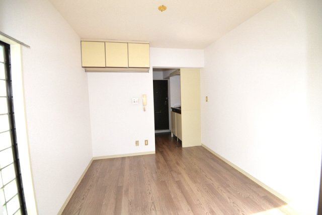 メゾン・ド・アコールの居間・リビング