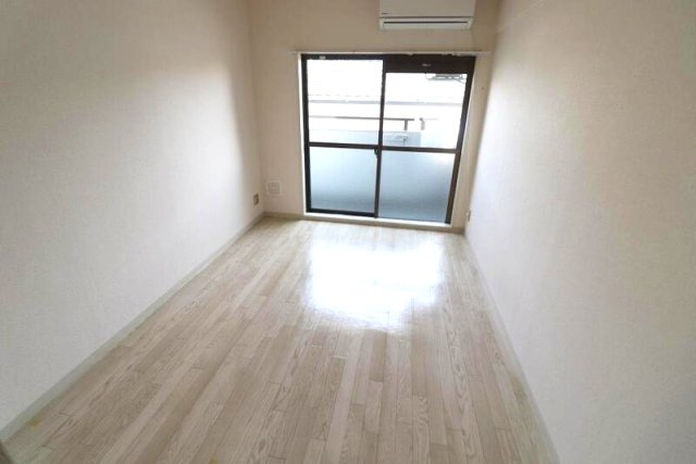 メゾン・ド・アコールの居間・リビング