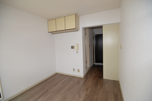 メゾン・ド・アコールの居間・リビング