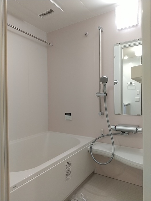 プティ　ルピナスの浴室