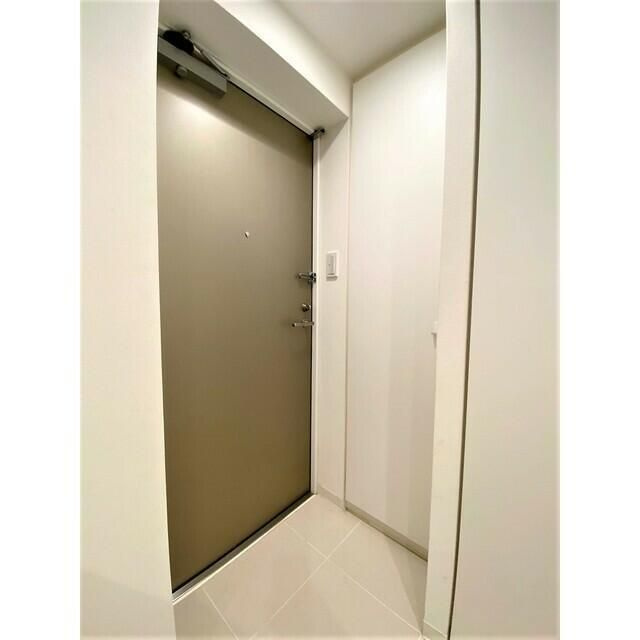 Ｂｅｖｅｒｌｙ　Ｈｏｍｅｓ　下赤塚の玄関