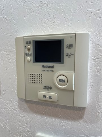 ピアッツァレント奈良医大前のセキュリティ|モニター付きインターホン※
