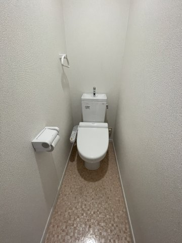 コーポハルラサン　北棟のトイレ