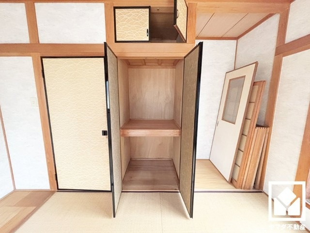 尼崎市東園田町3丁目の収納