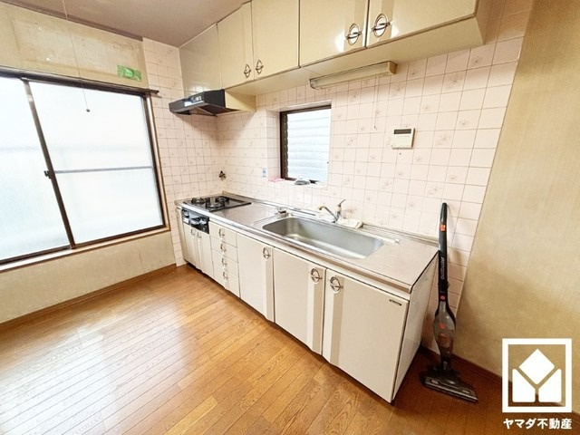 尼崎市東園田町3丁目のキッチン