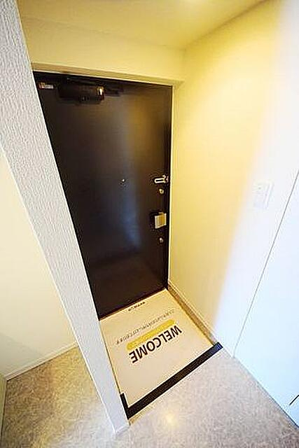 UTステージ横浜吉野町の玄関