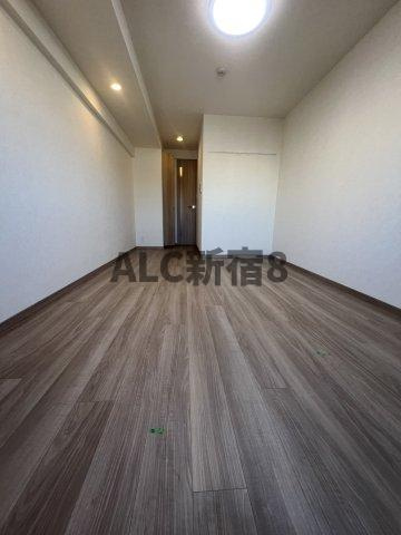 ルーブル中板橋六番館 の居間・リビング|別部屋参照