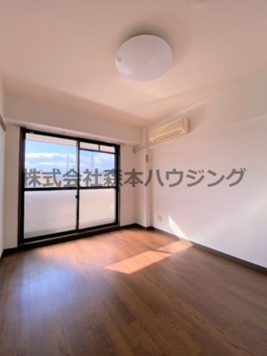 【洋室】 | 　スタジオM | 使いやすい洋室です