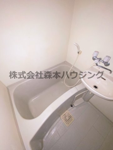 【浴室】 | 　スタジオM | お風呂で日々の疲れを落としましょう
