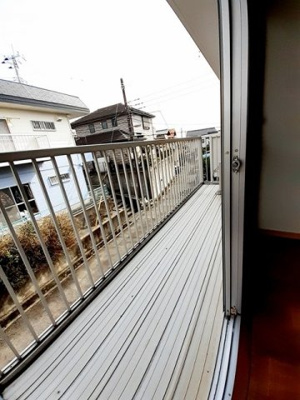 【バルコニー】 | ハイツ井出Ａ | 広々としたバルコニーです