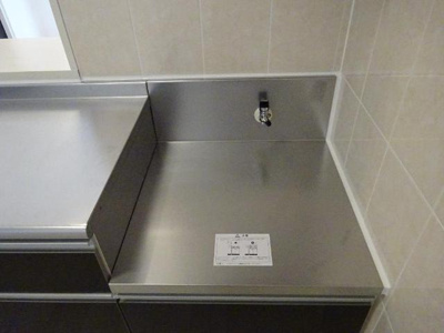 【キッチン】 | ＬａＳｅｅｄ・Ｒｅｖｅ（ラシード・レーヴ） | ガスコンロ置き場