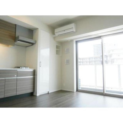 【居間・リビング】 | パークアクシス東陽町・親水公園 | ※写真は同タイプ住戸です。