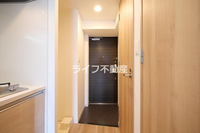 ララプレイス玉造オーブの玄関