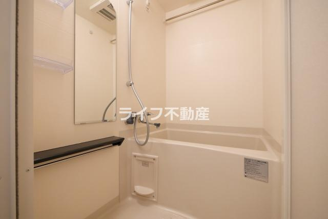 ララプレイス玉造オーブの浴室
