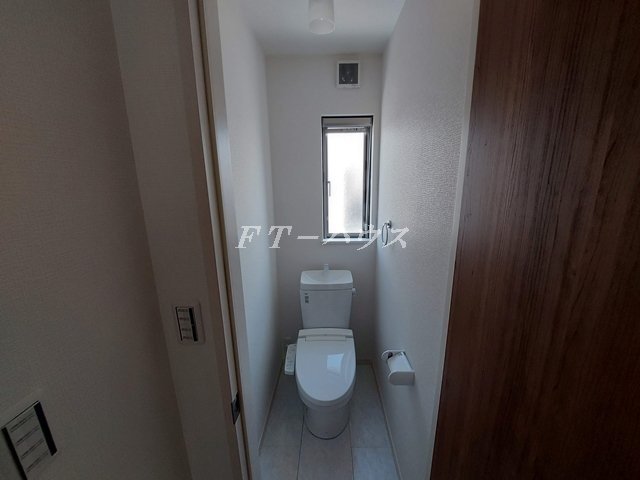 浪花町戸建　Ｂ棟の玄関