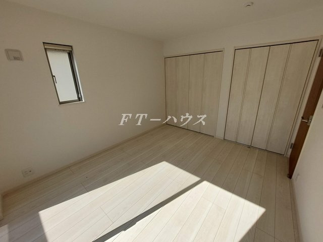 浪花町戸建　Ｂ棟の居間・リビング