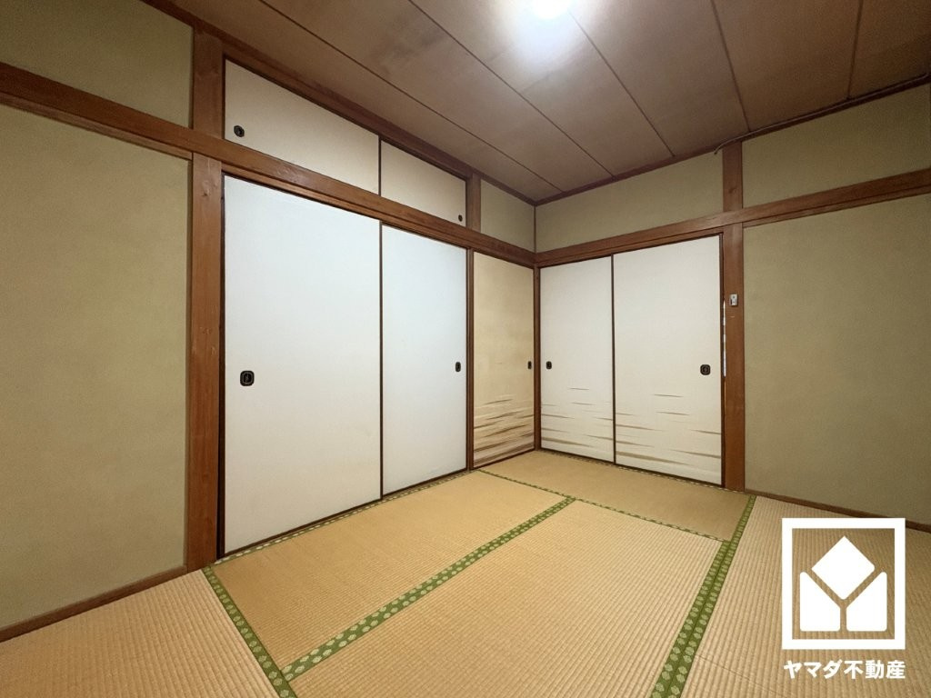 西宮市美作町の和室