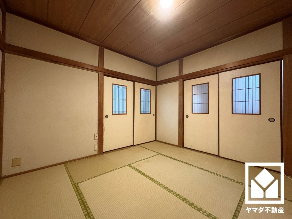 西宮市美作町の和室