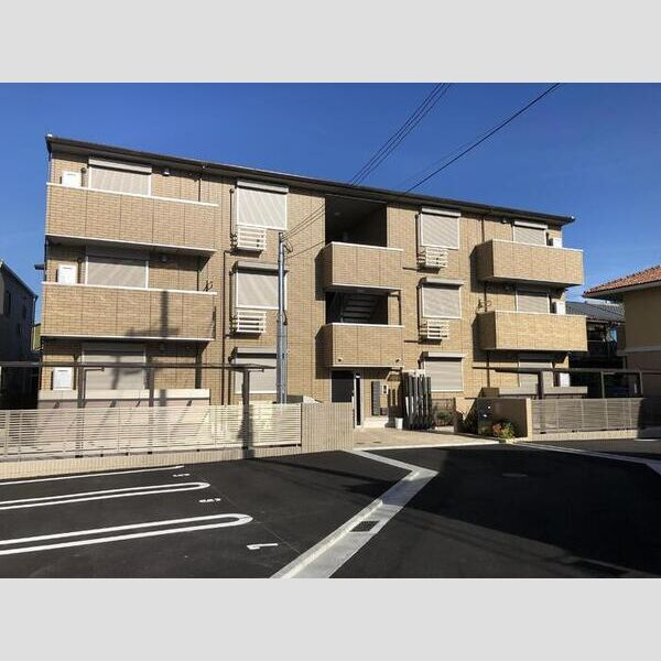 カーサアイリス