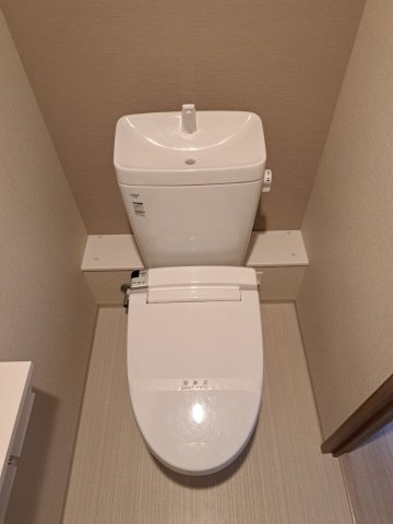 新潟市中央区南笹口１丁目のアパートのトイレ