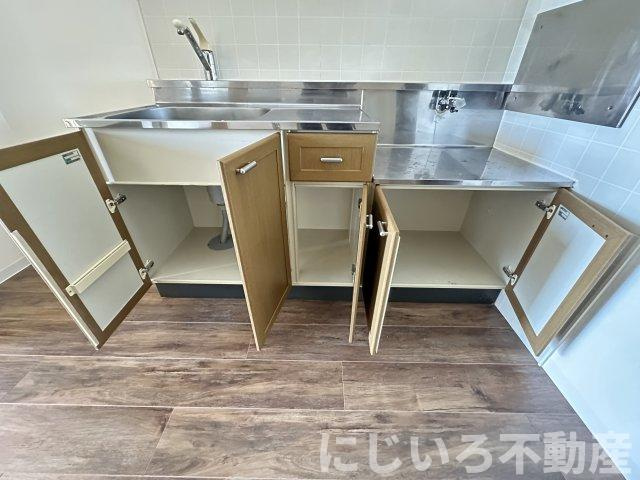 ハーバービュー金磯Cのキッチン
